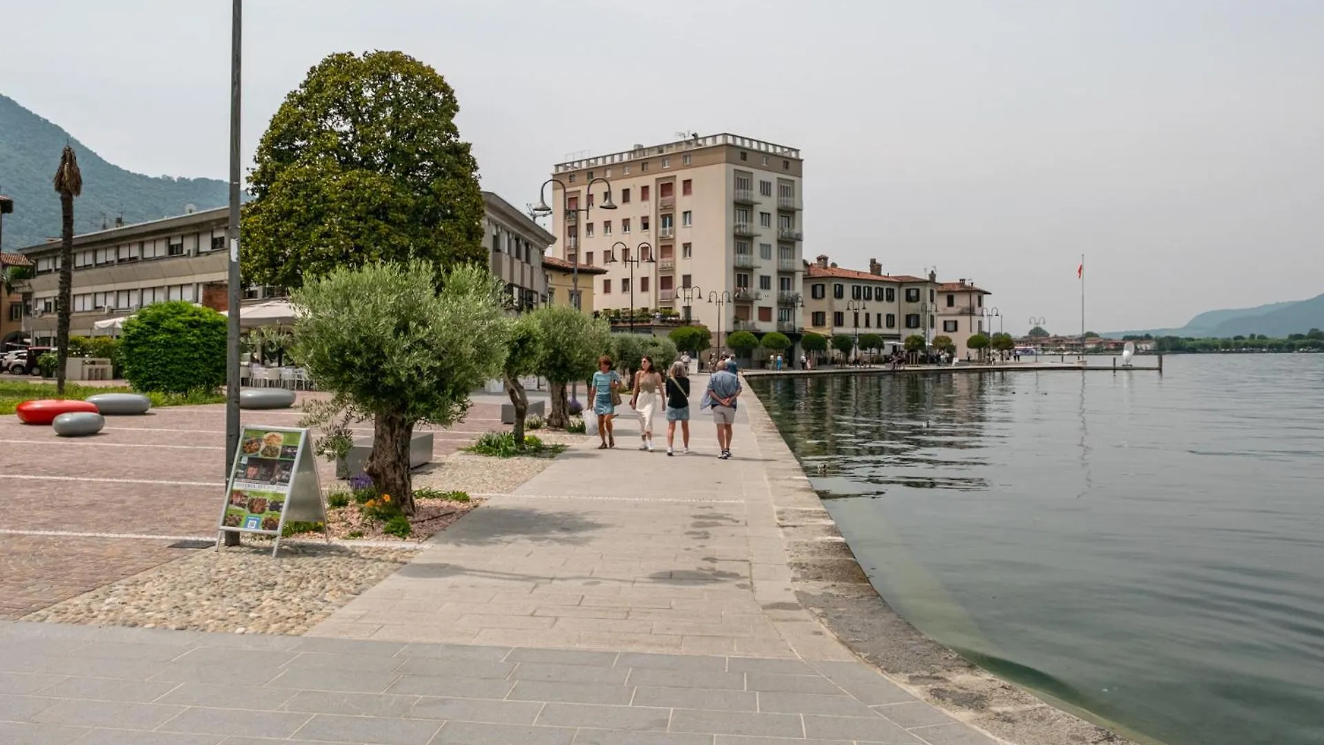 Campari & Aperol Apartment Iseo 0*,  Italy