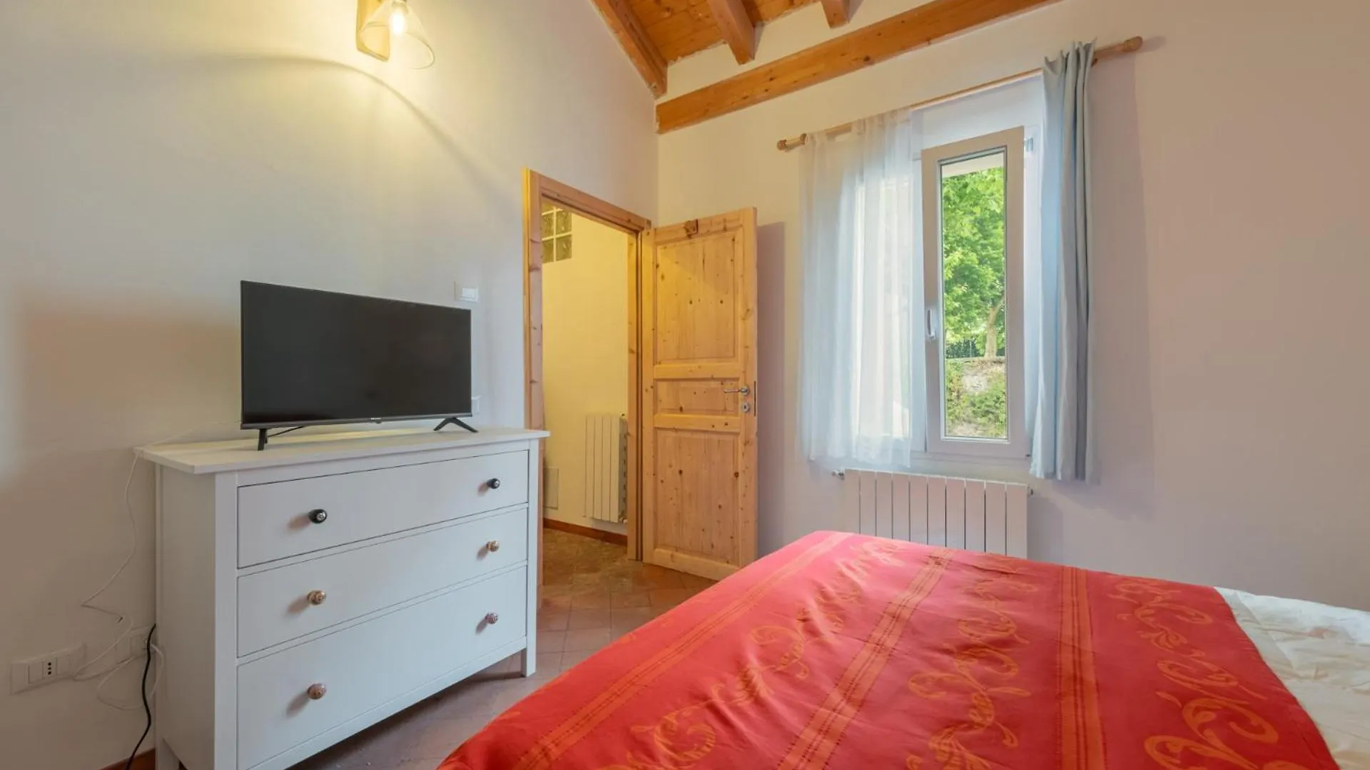 Campari & Aperol Apartment Iseo