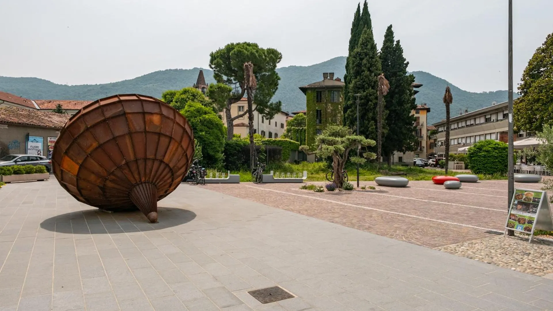 Campari & Aperol Apartment Iseo 0*,