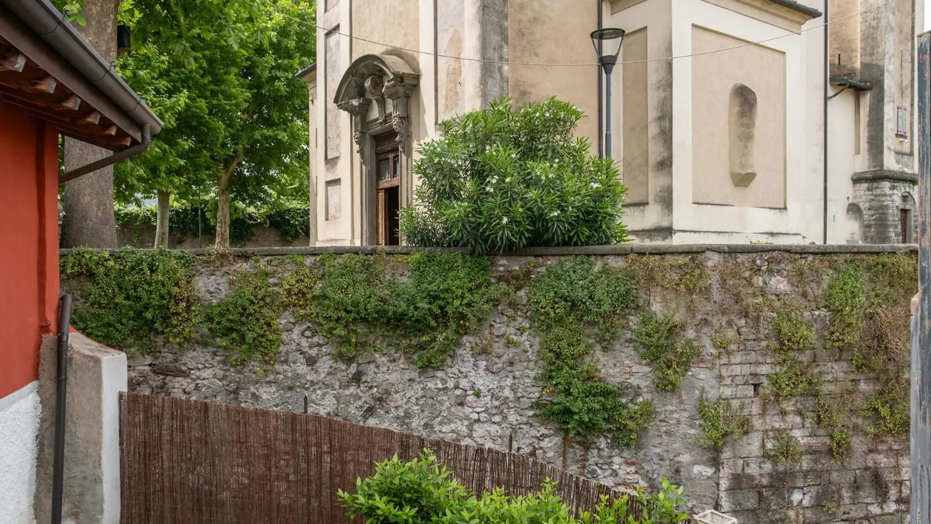 Campari & Aperol Apartment Iseo